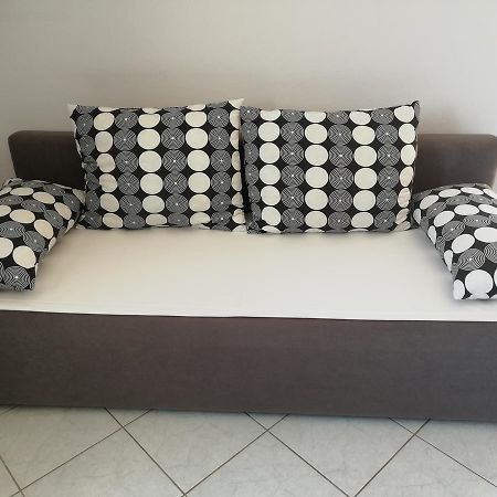 Apartments Mirjana 弗尔萨尔 外观 照片