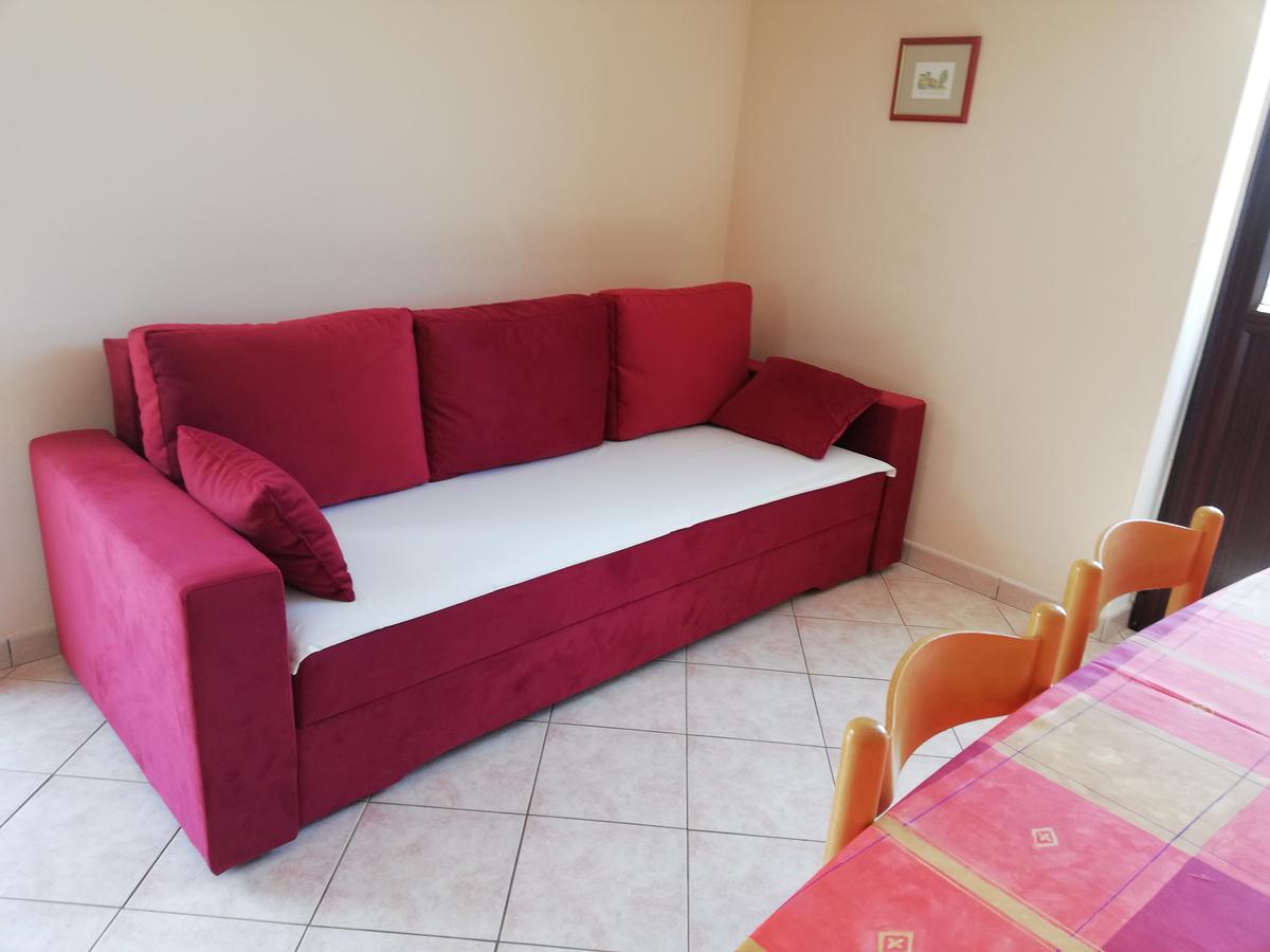 Apartments Mirjana 弗尔萨尔 外观 照片